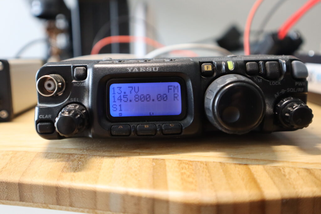 Yaesu FT-817ND for receiving SSTV from ISS